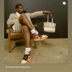 Meet your Posher, Christopher